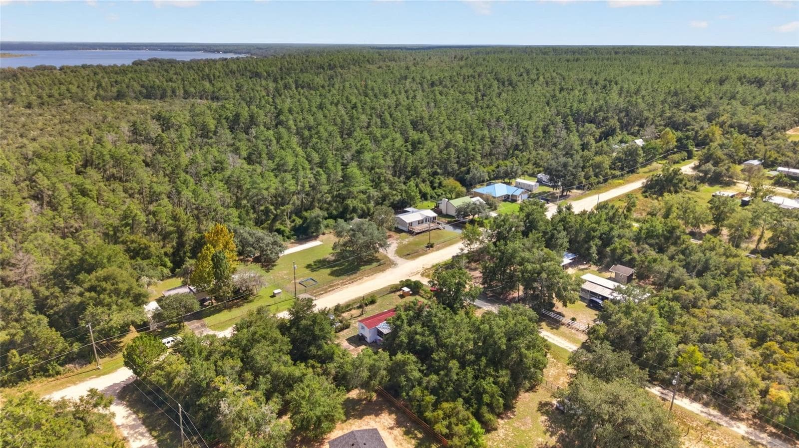 Manufactured Home at 13445 NE 217TH CT, SALT SPRINGS, photo 57 of 68