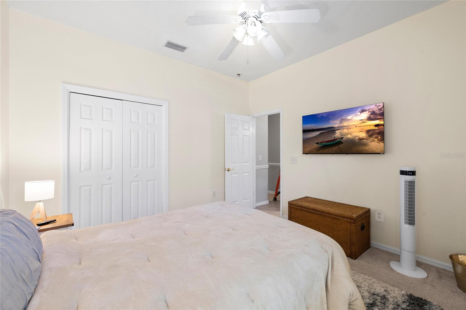 Single Family Residence at 6020 MARTINGLADE PL, LITHIA, photo 33 of 75