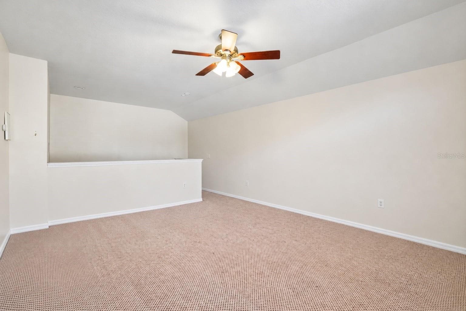 Single Family Residence at 6020 MARTINGLADE PL, LITHIA, photo 40 of 75