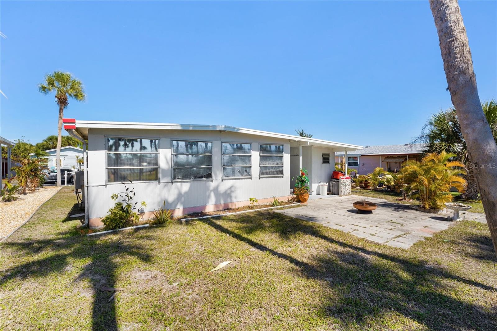Mobile Home at 210 ROMA RD, VENICE, photo 4 of 28