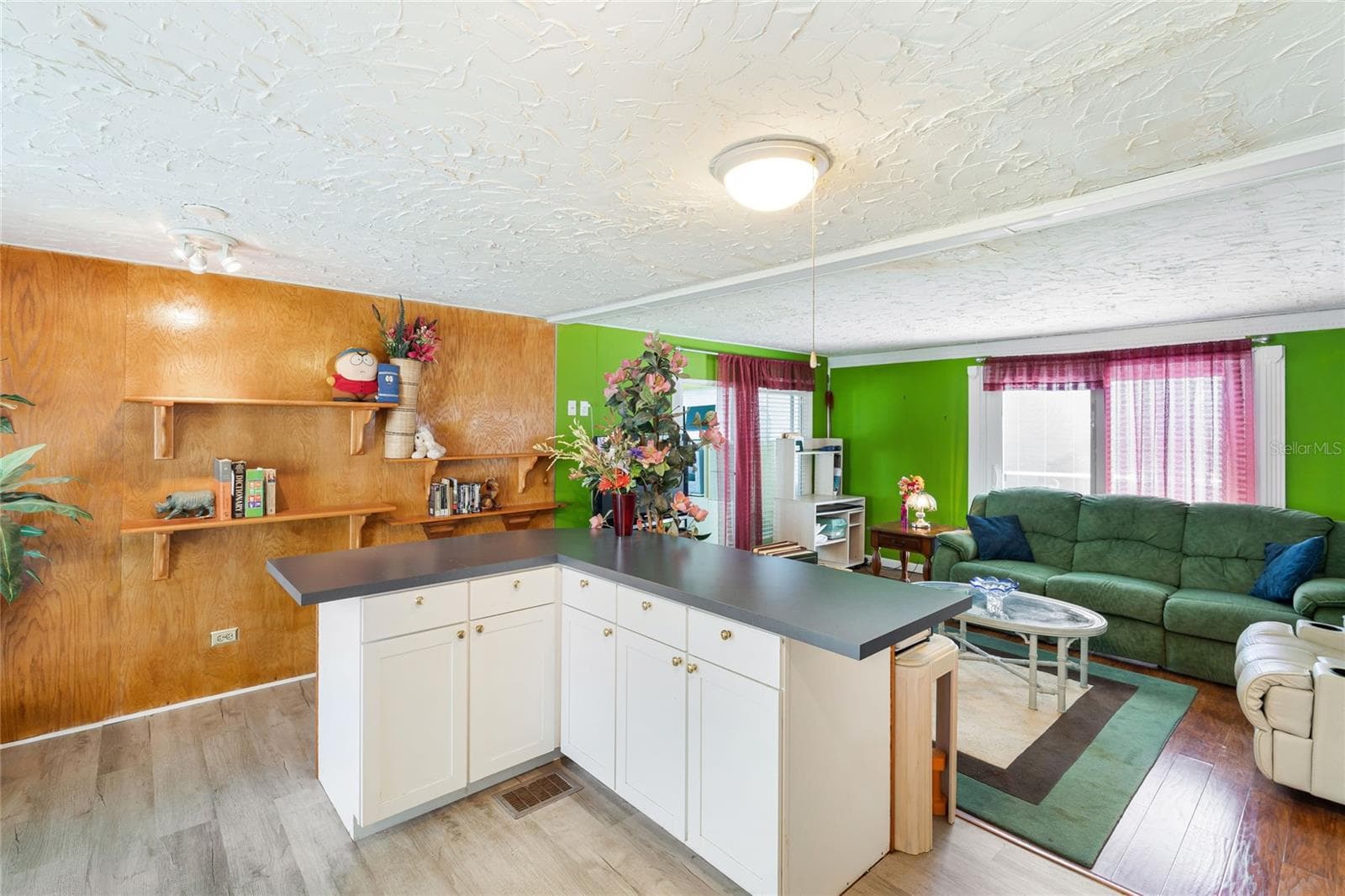 Mobile Home at 210 ROMA RD, VENICE, photo 8 of 28