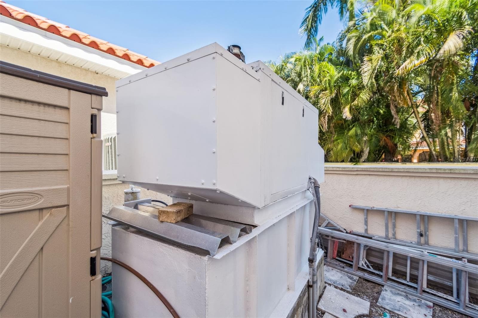 whole home generator - 4707 SKIMMER WAY S, ST PETERSBURG