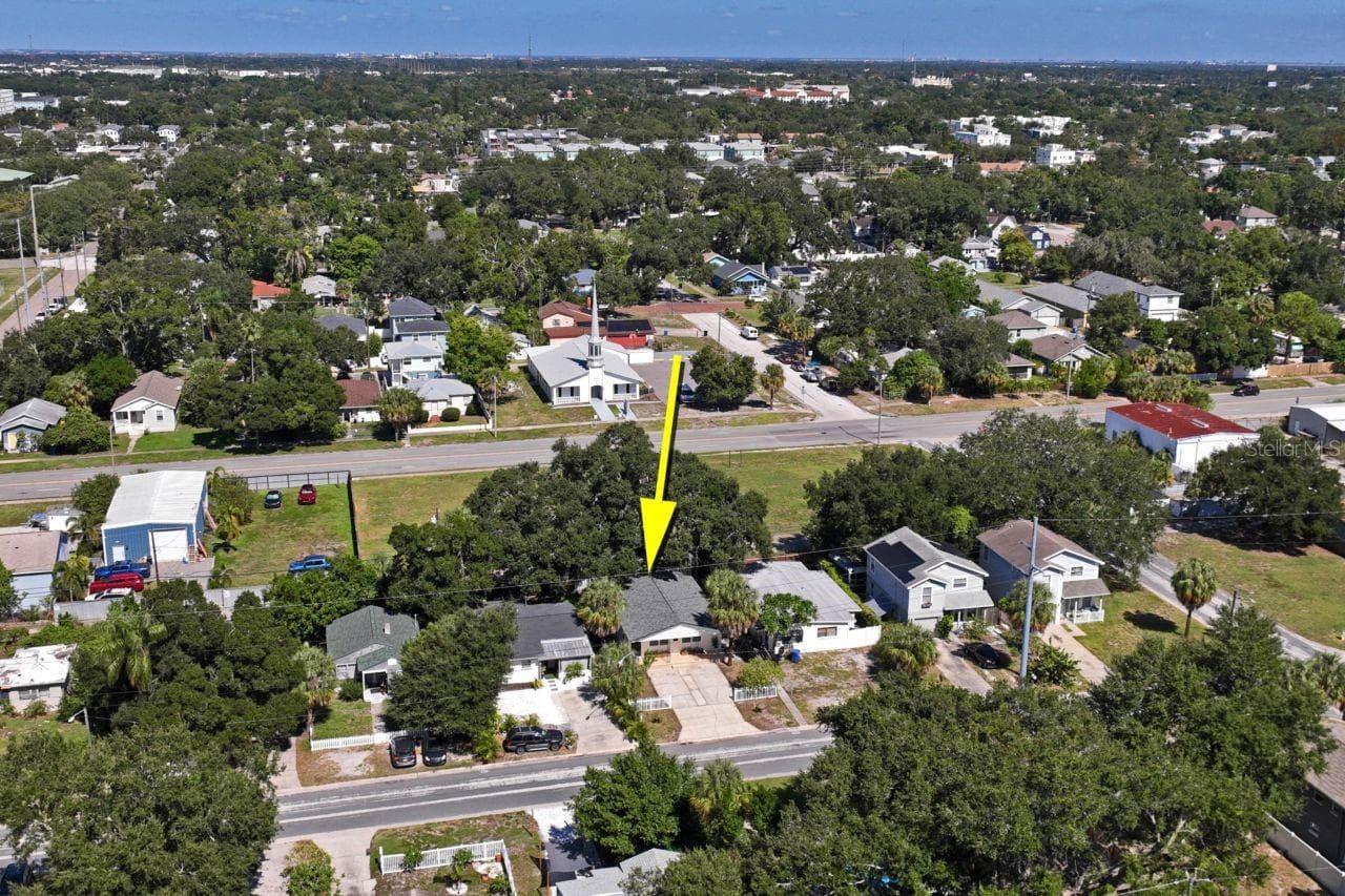 Single Family Residence at 2929 EMERSON AVE S, ST PETERSBURG, photo 34 of 36