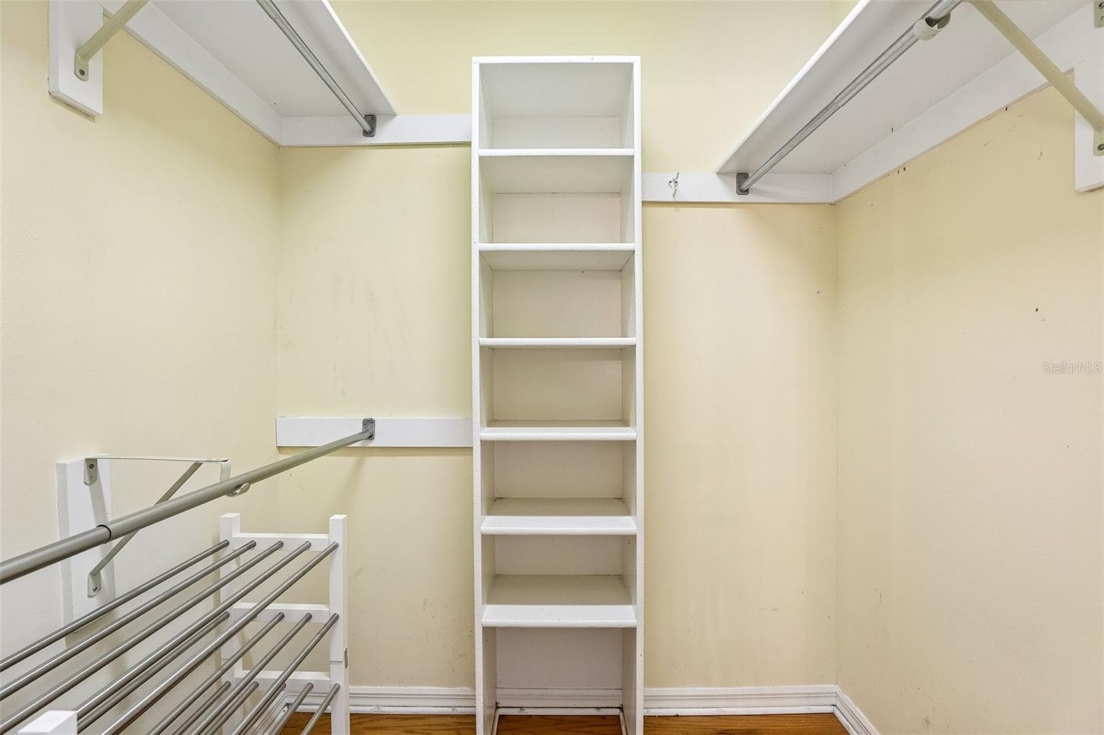 Master Bedroom Walk In Closets - 7891 BRIDGESTONE DR, ORLANDO