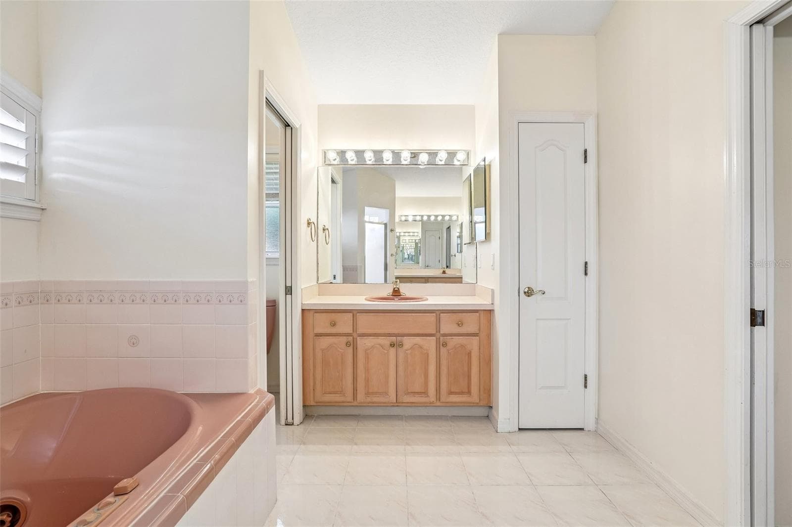 Master Bathroom - 7891 BRIDGESTONE DR, ORLANDO