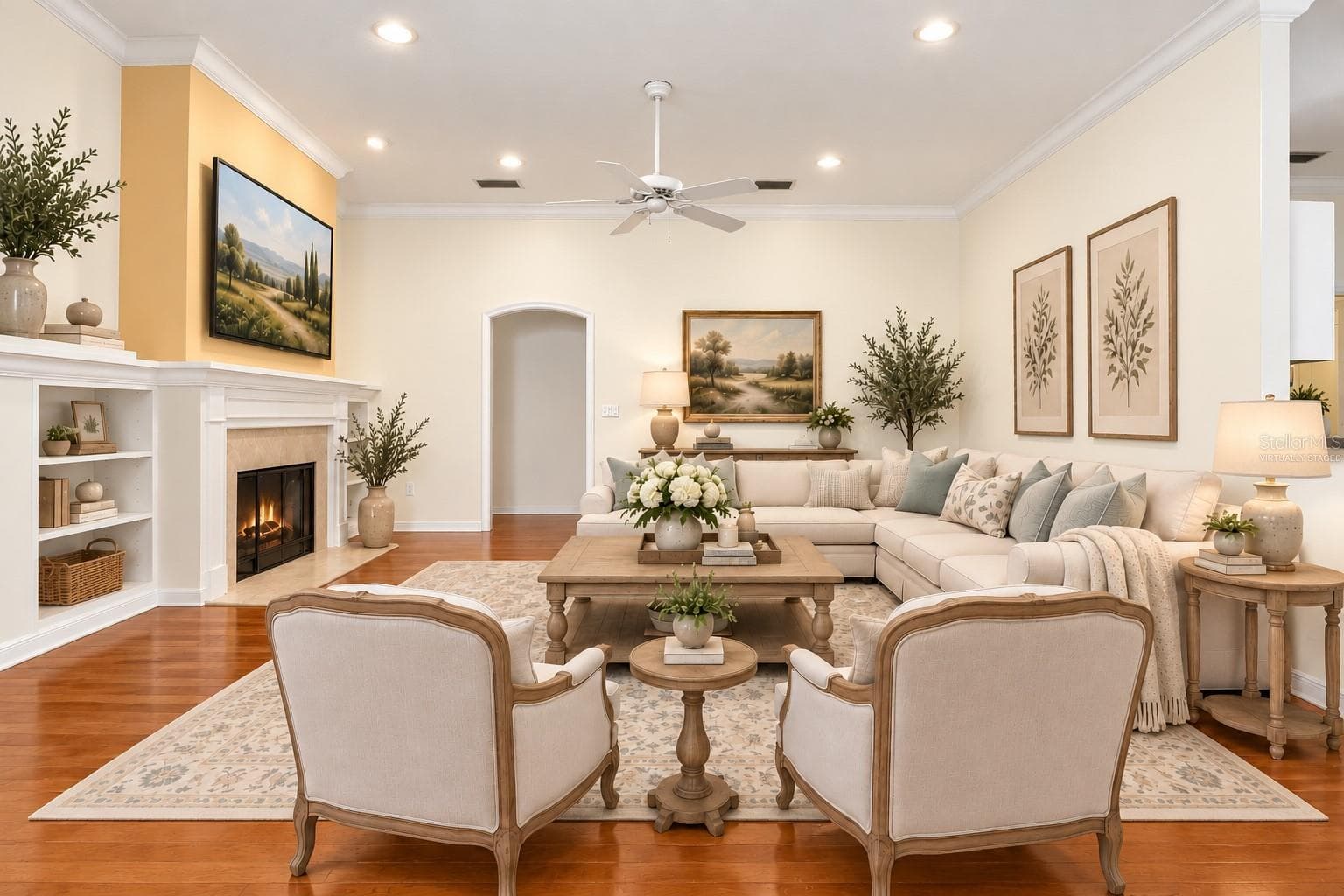 *Virtually Staged* - 7891 BRIDGESTONE DR, ORLANDO