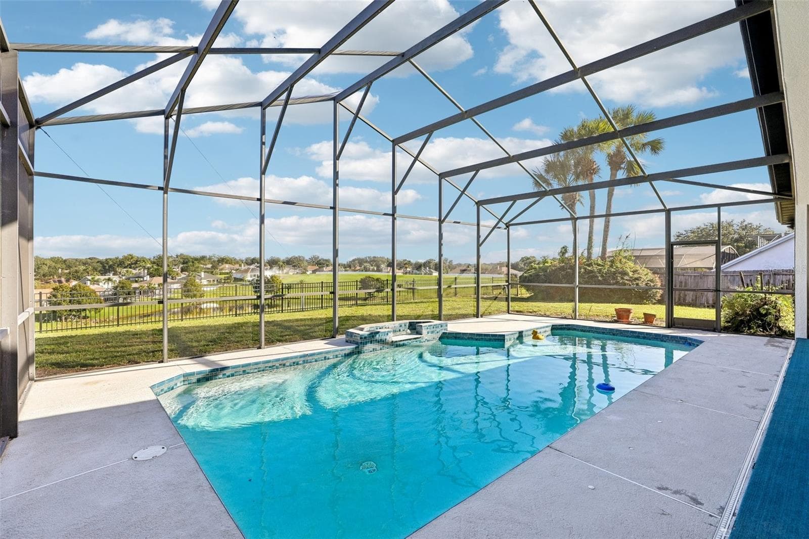 Rubber Duck does not convey - 7891 BRIDGESTONE DR, ORLANDO