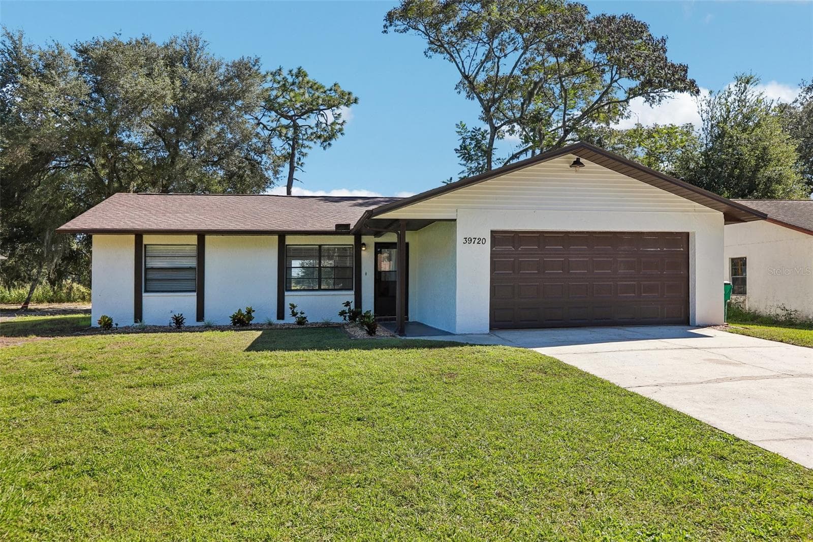 39720 MEADOWOOD LOOP