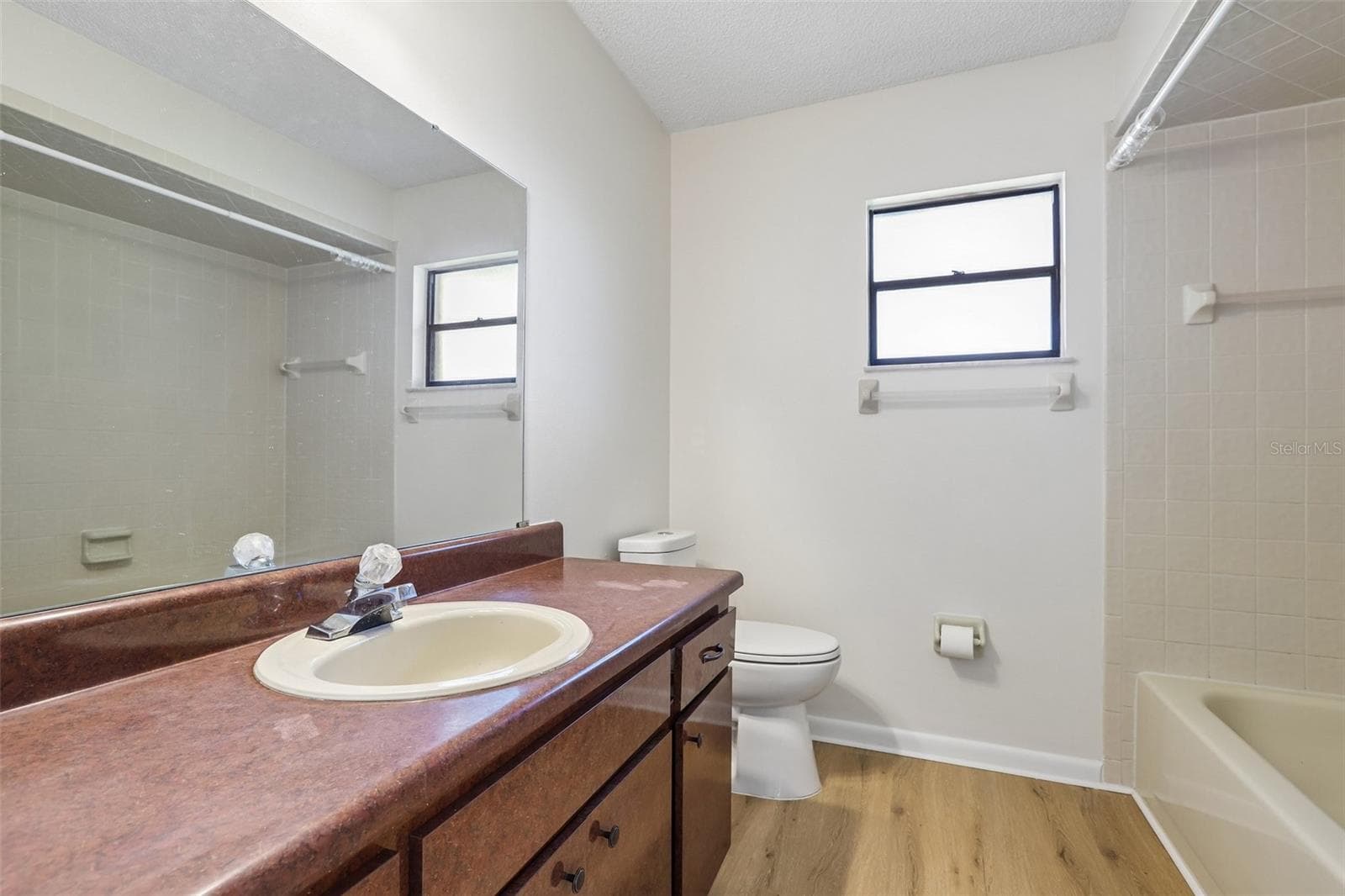 Primary En Suite Bathroom - 39720 MEADOWOOD LOOP, ZEPHYRHILLS