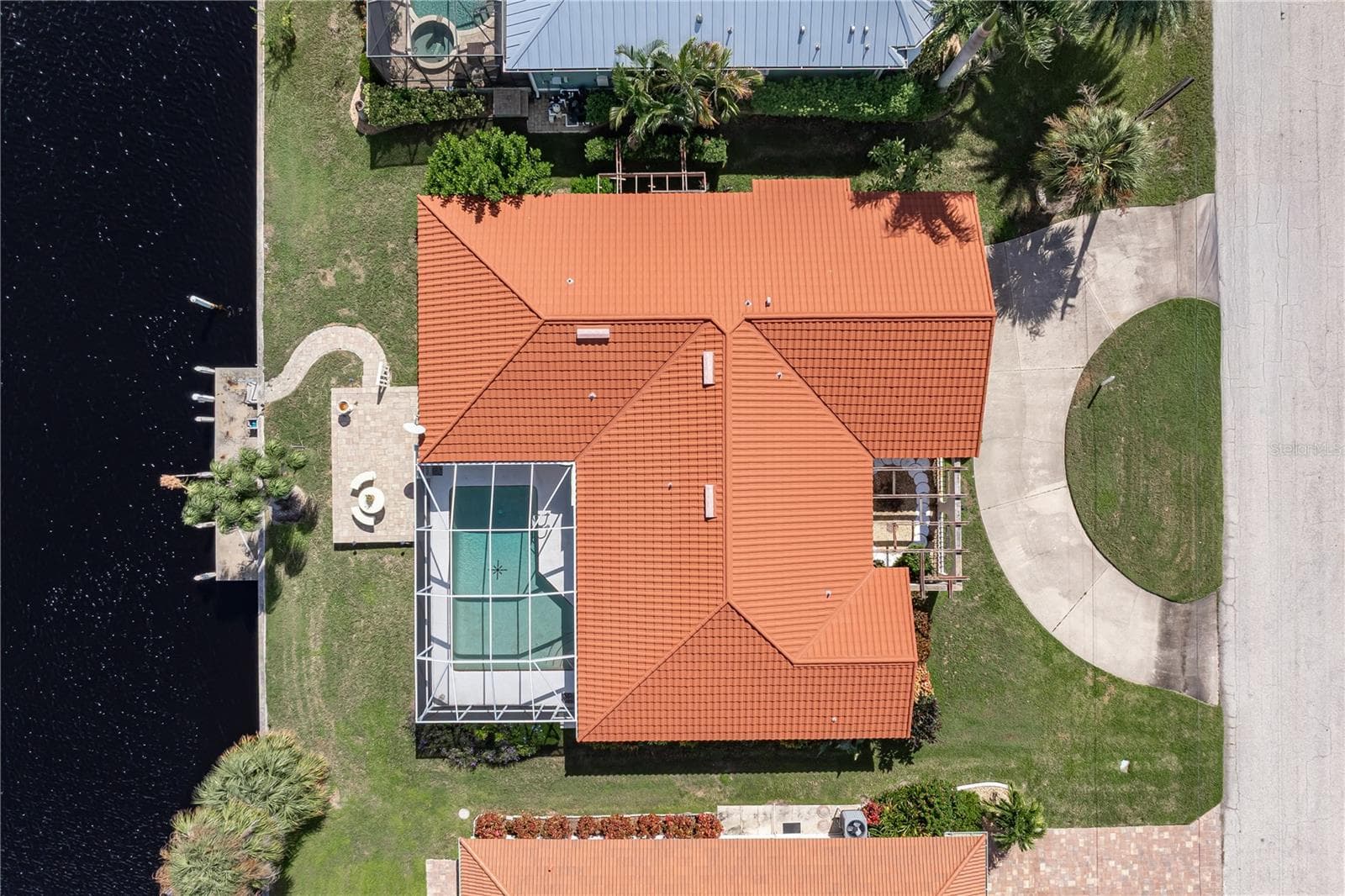 Single Family Residence at 140 BAYSHORE CT, PUNTA GORDA, photo 14 of 75