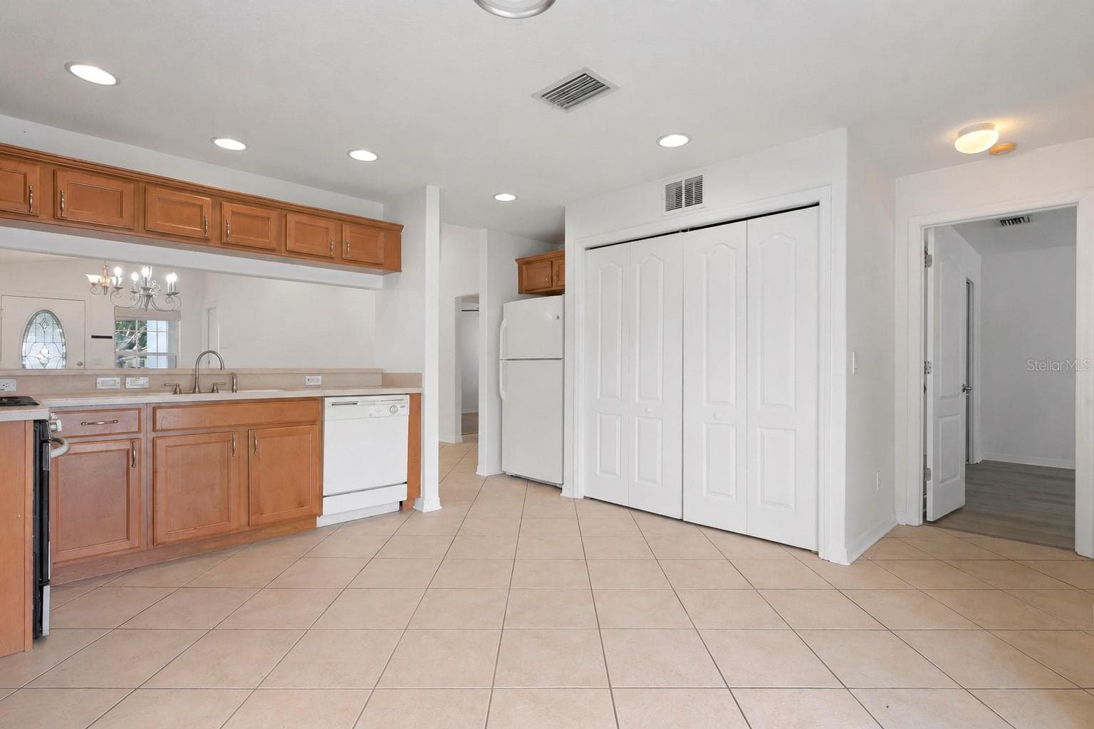 Single Family Residence at 10230 41ST CT E, PARRISH, photo 10 of 31
