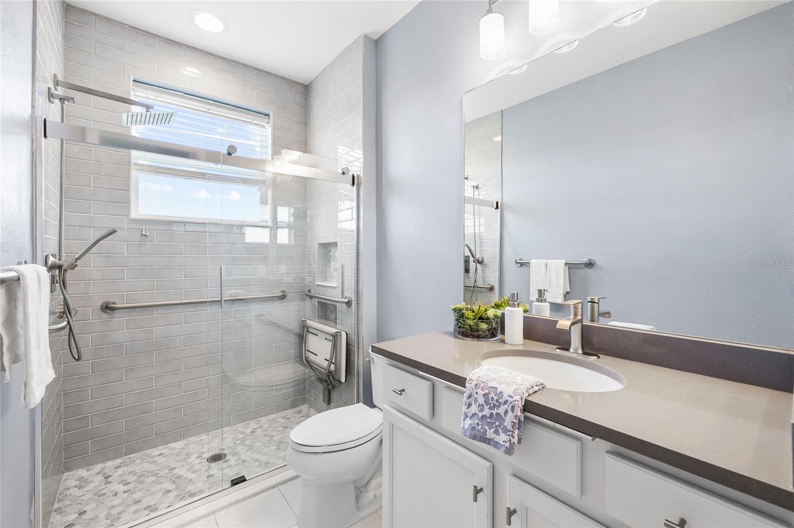 Ensuite upstairs bathroom 3 - 30351 TRISTANIA CT, WESLEY CHAPEL