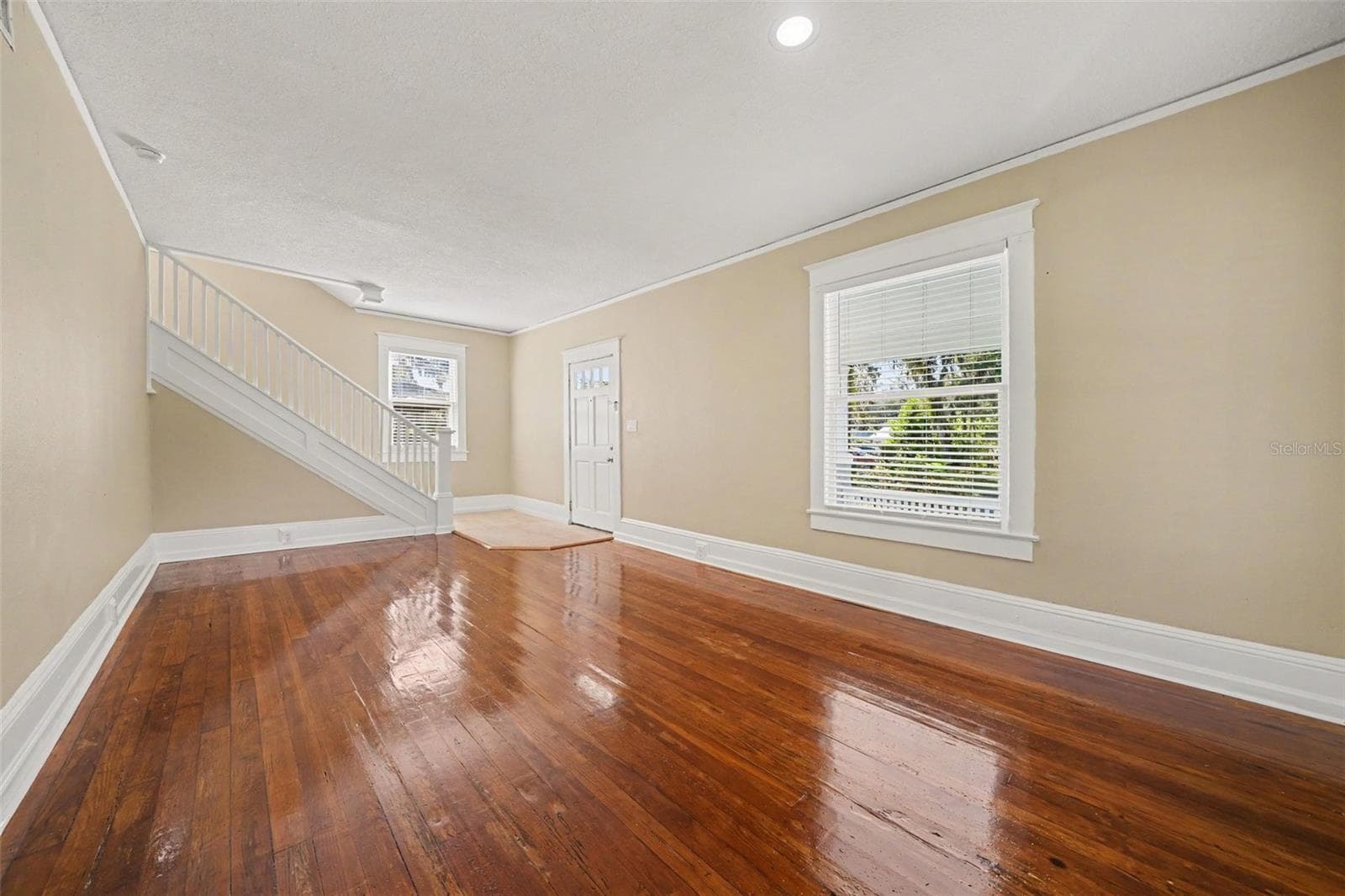 Single Family Residence at 314 W 3RD ST, SANFORD, photo 8 of 29