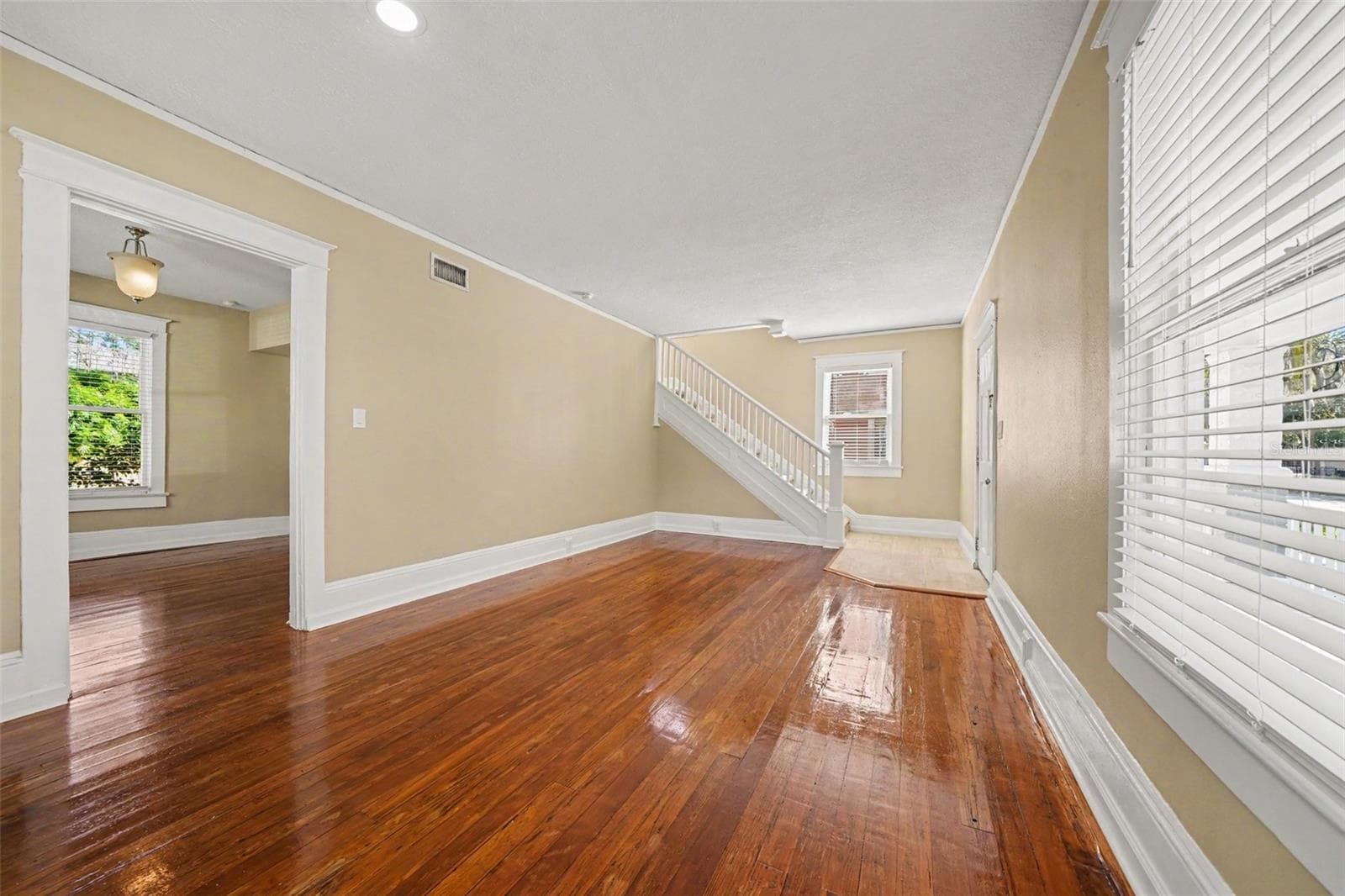 Single Family Residence at 314 W 3RD ST, SANFORD, photo 9 of 29