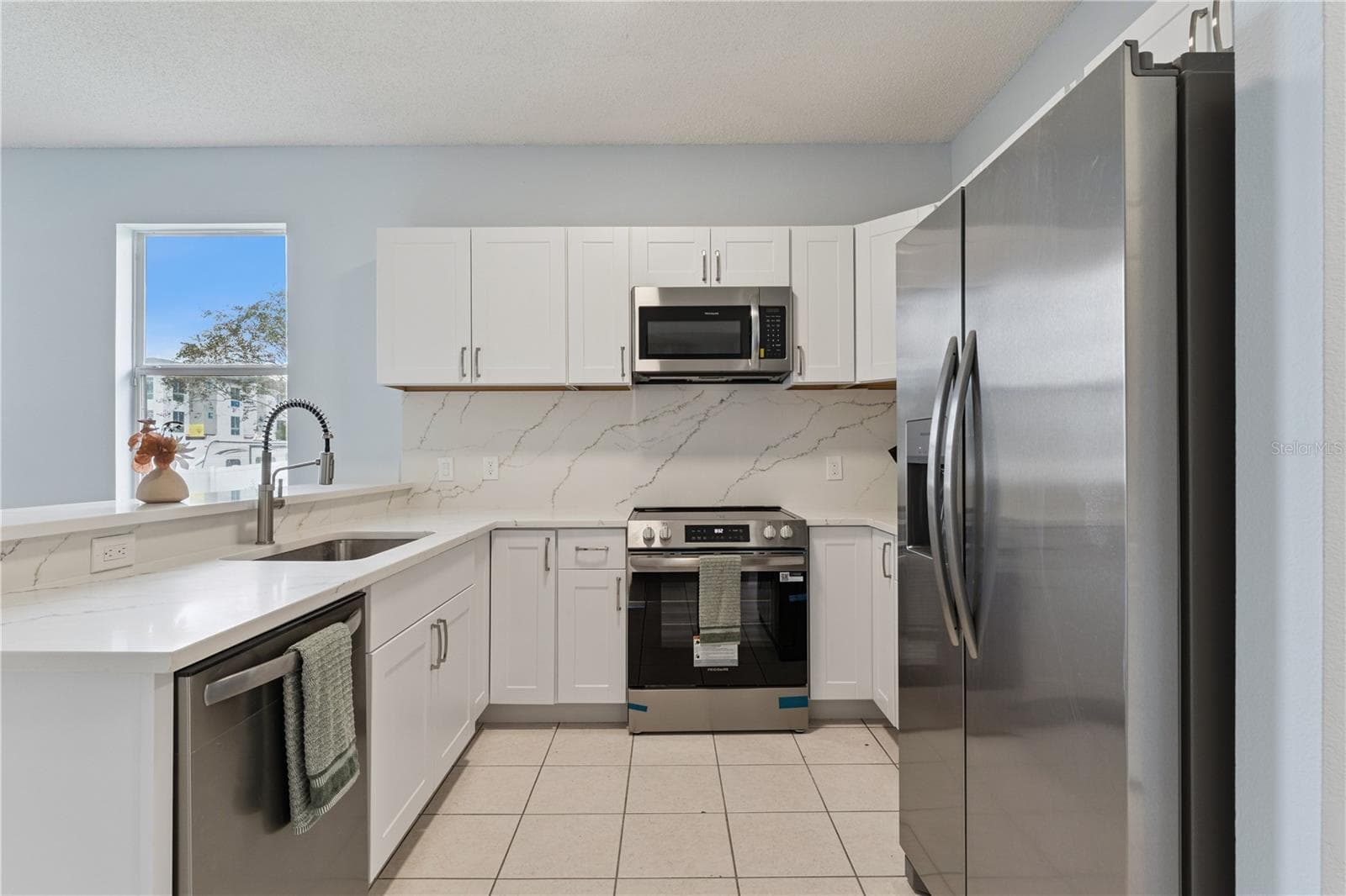 Single Family Residence at 5731 VISTA LINDA DR, ORLANDO, photo 5 of 18