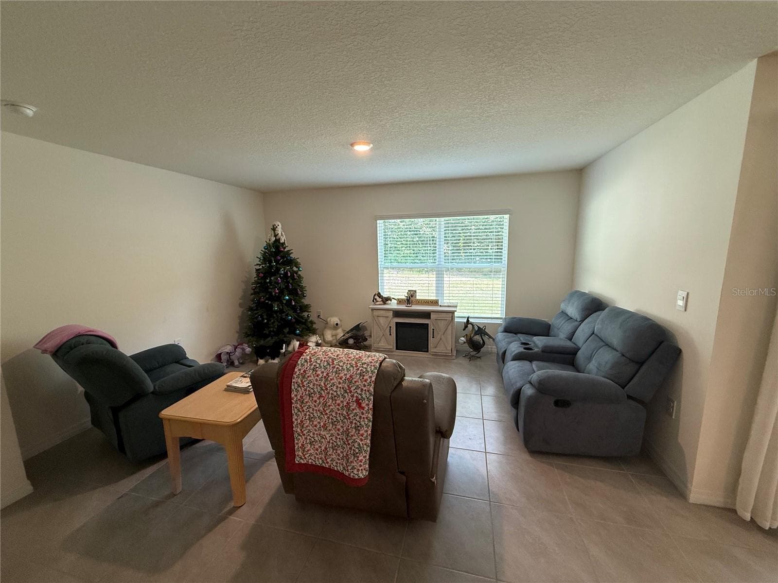 Single Family Residence at 11173 SE 69TH TER, BELLEVIEW, photo 5 of 29