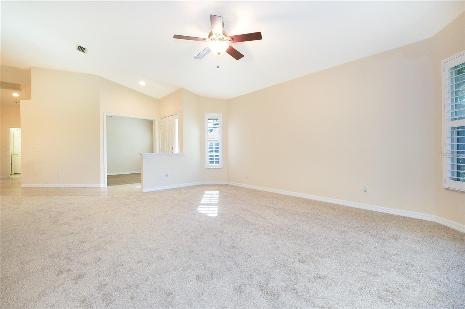 Spacious Living Room with New Carpet - 4057 FAIRWAY DR, NORTH PORT