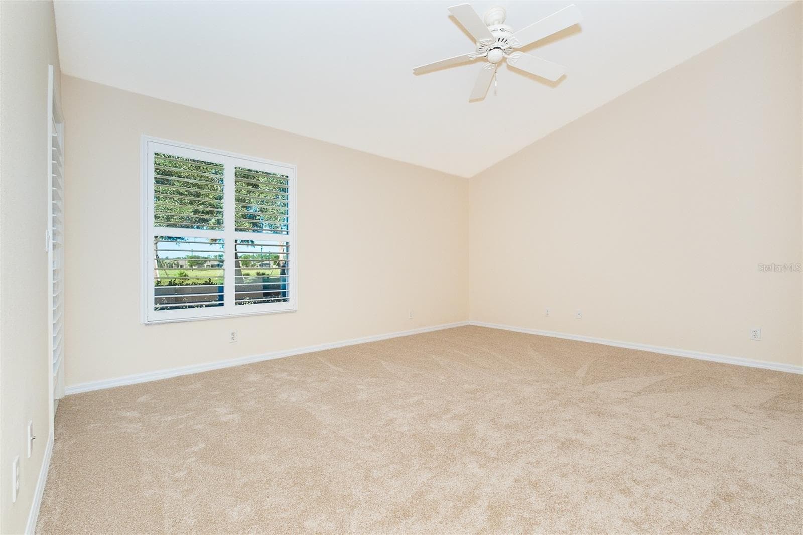 Vaulted Ceilings in Primary Bedroom - 4057 FAIRWAY DR, NORTH PORT