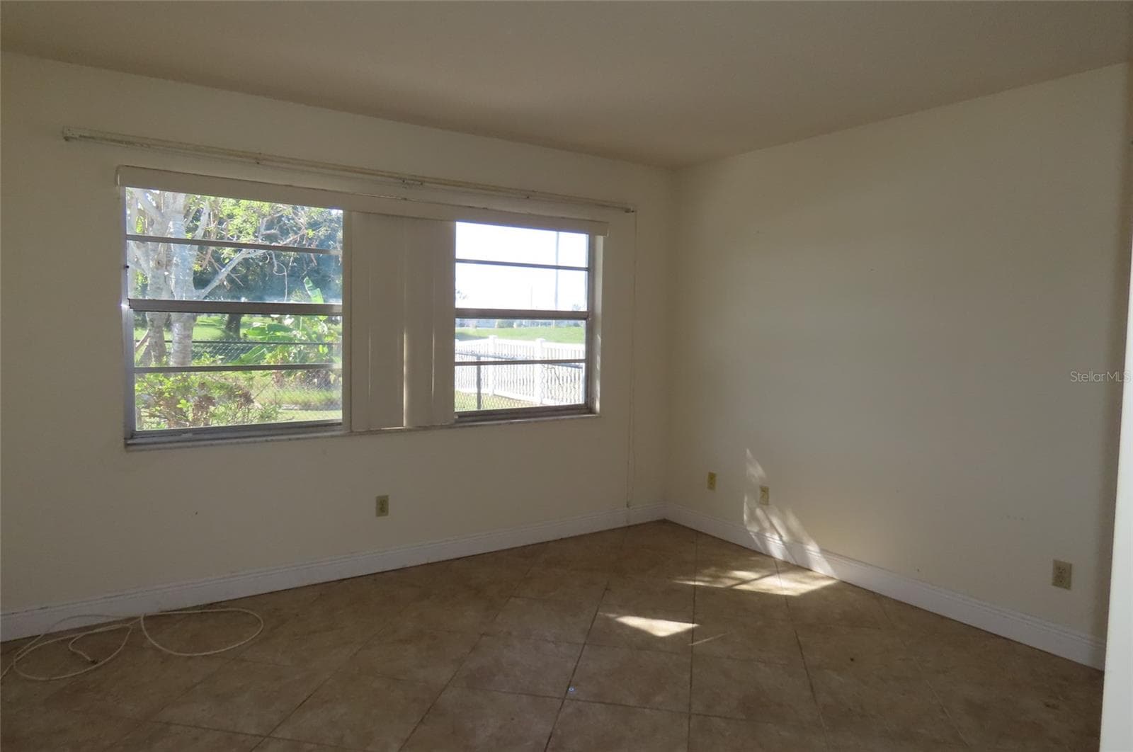 Single Family Residence at 910 EL RANCHO DR, SUN CITY CENTER, photo 18 of 38