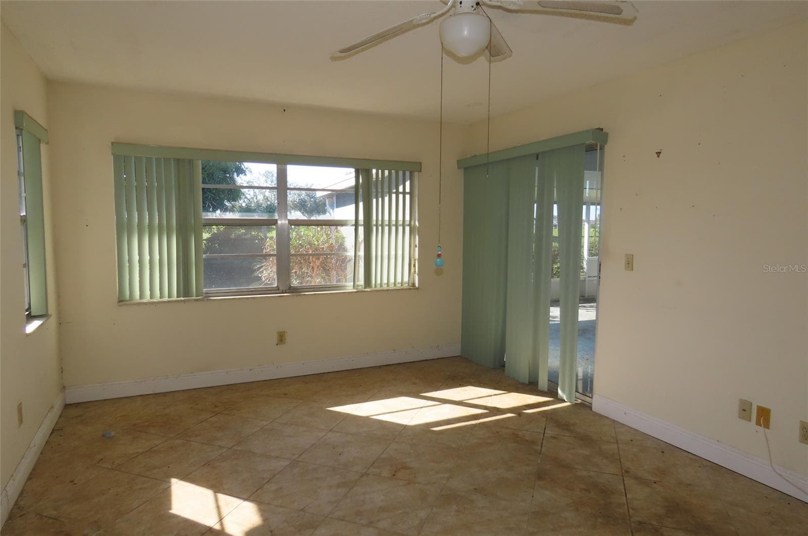 Single Family Residence at 910 EL RANCHO DR, SUN CITY CENTER, photo 31 of 38