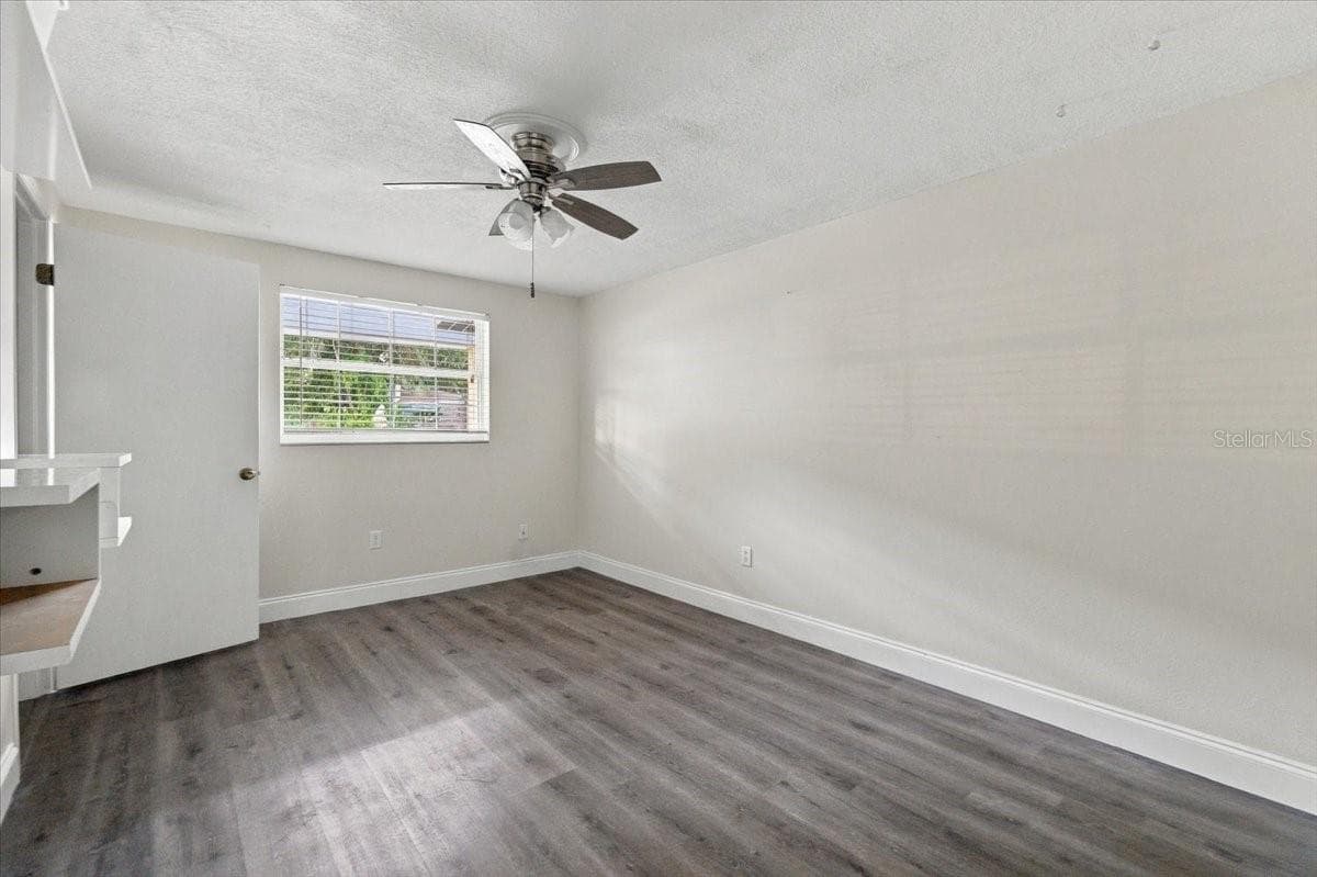 Single Family Residence at 812 WINDSOR ST, LAKELAND, photo 14 of 25