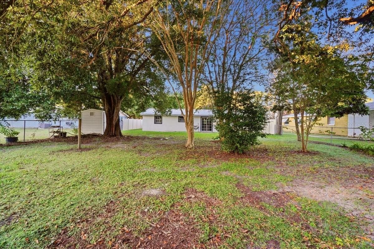 Single Family Residence at 812 WINDSOR ST, LAKELAND, photo 21 of 25