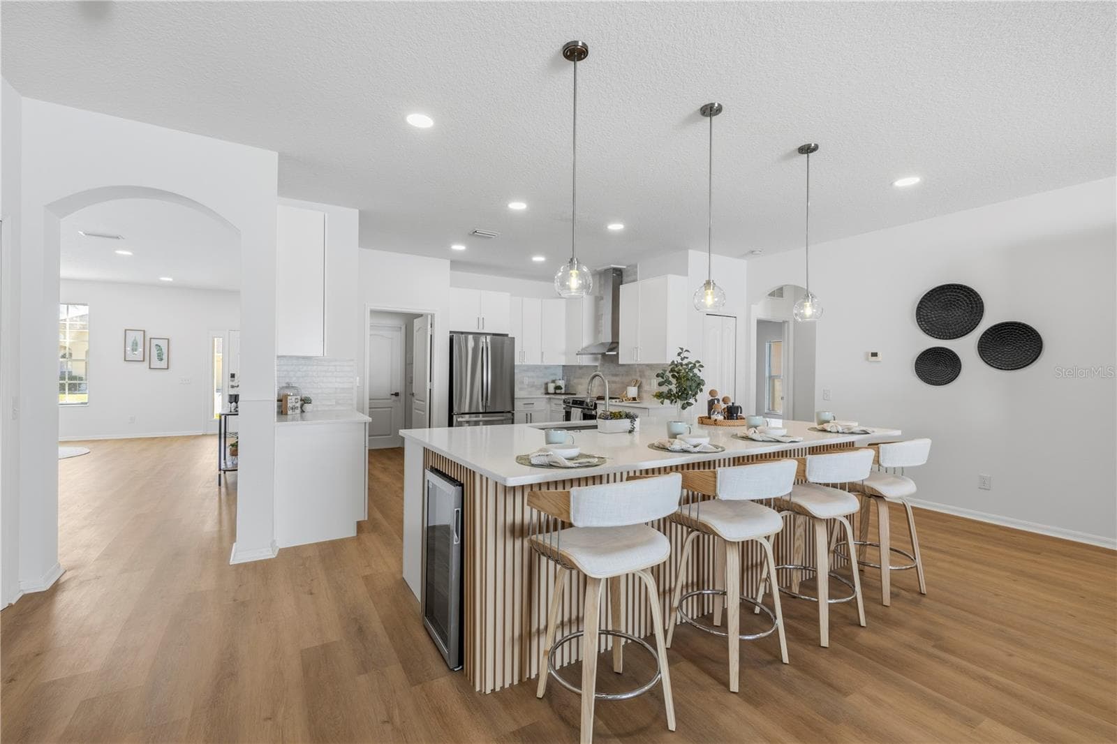 Kitchen - 10416 MEADOW SPRING DR, TAMPA