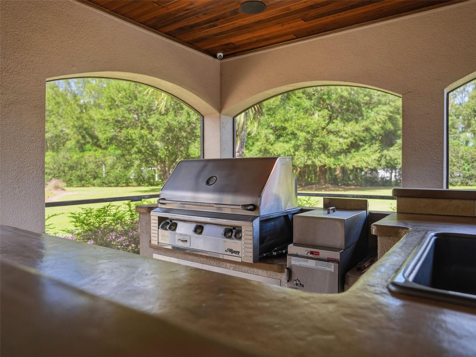 Outdoor Kitchen - 1450 VIRGINIA LEE CIR, BROOKSVILLE