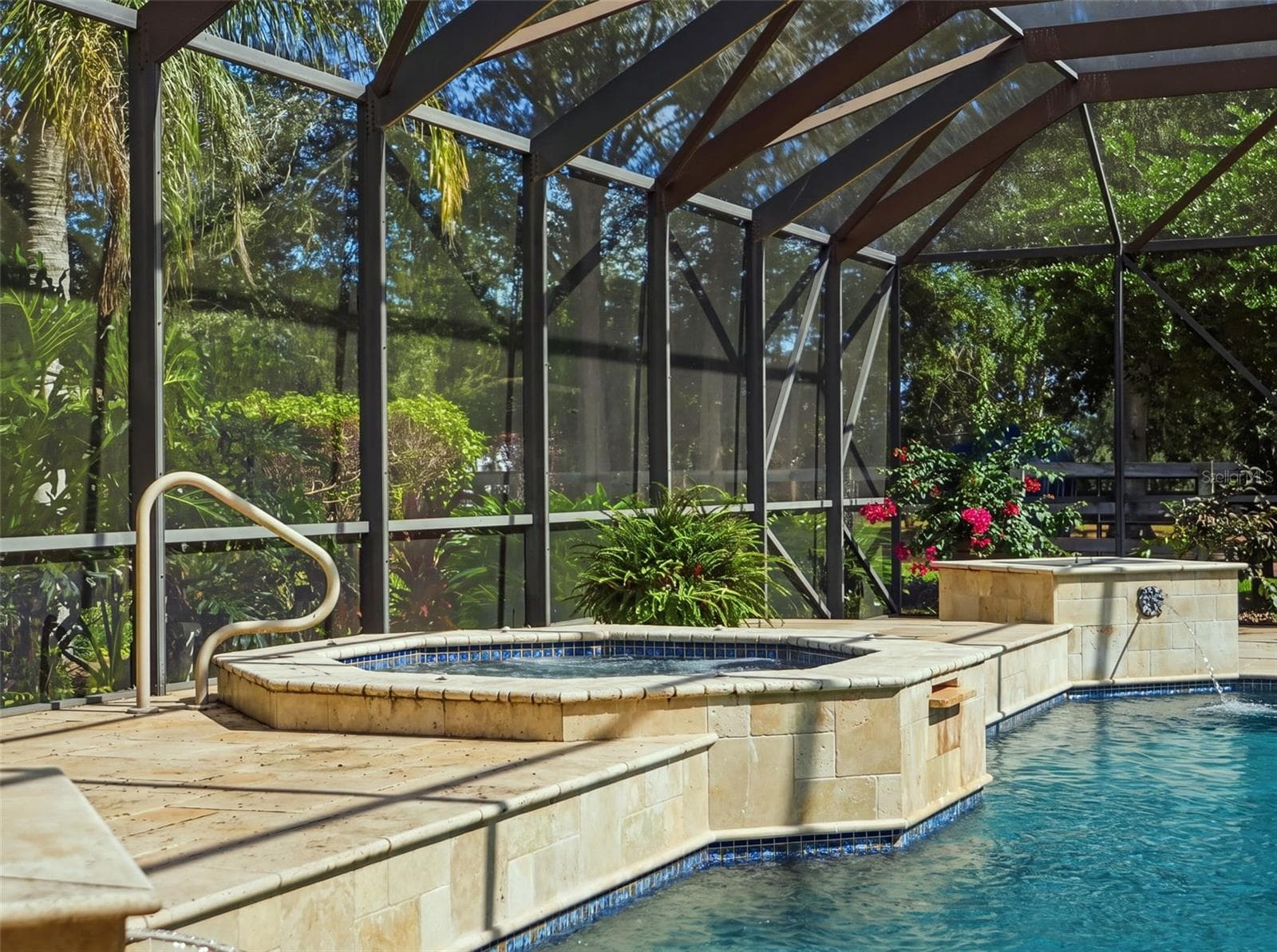 Heated Spa - 1450 VIRGINIA LEE CIR, BROOKSVILLE