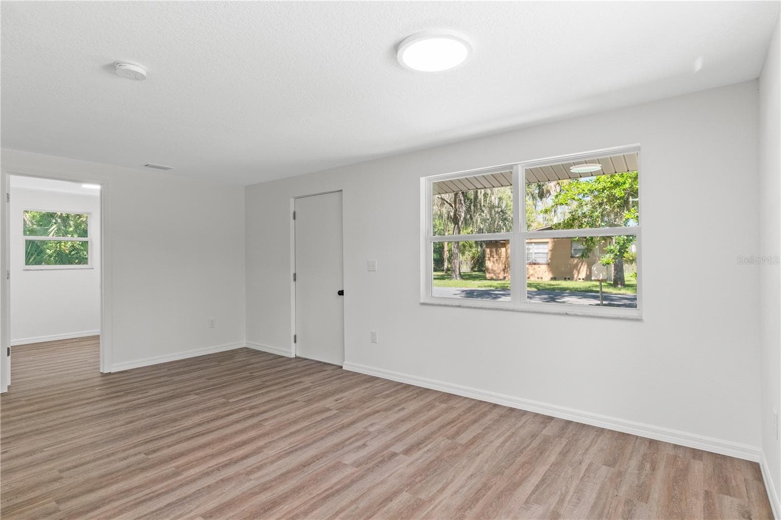 Single Family Residence at 654 NE 2ND ST, CRYSTAL RIVER, photo 7 of 37