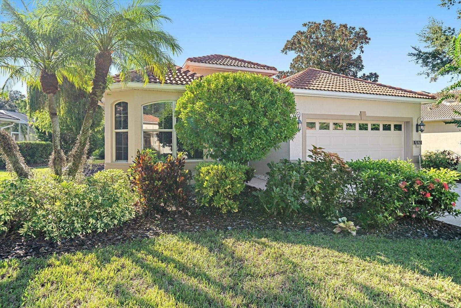 Single Family Residence at 7050 OWLS NEST TER, BRADENTON, photo 2 of 54