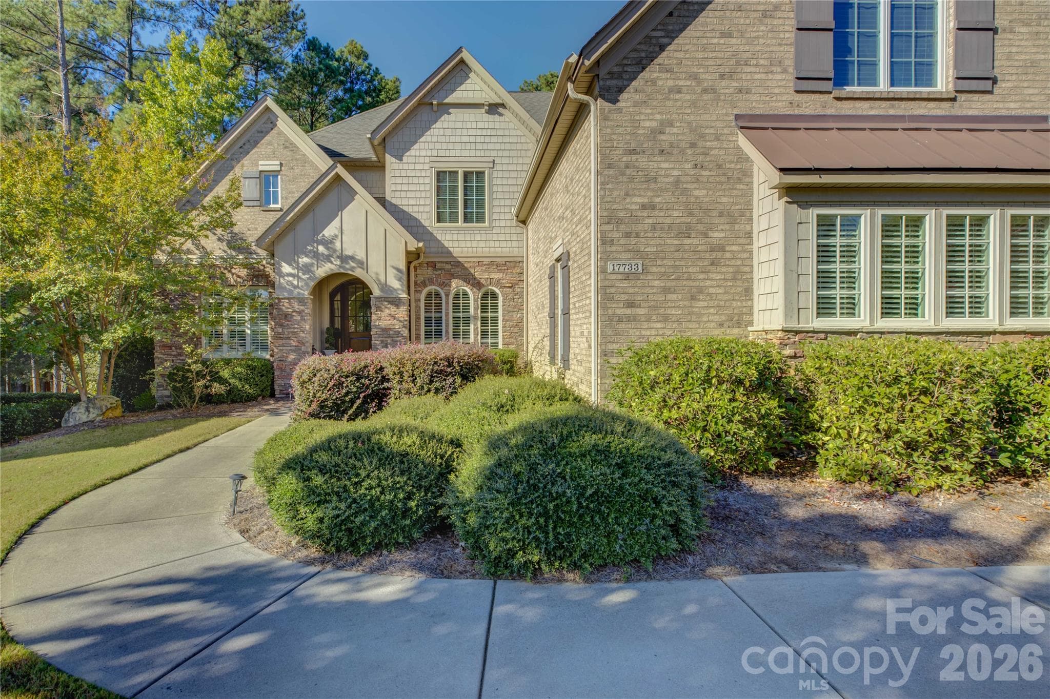 Single Family Residence at 17733 Colleton River Lane, Charlotte, photo 2 of 48