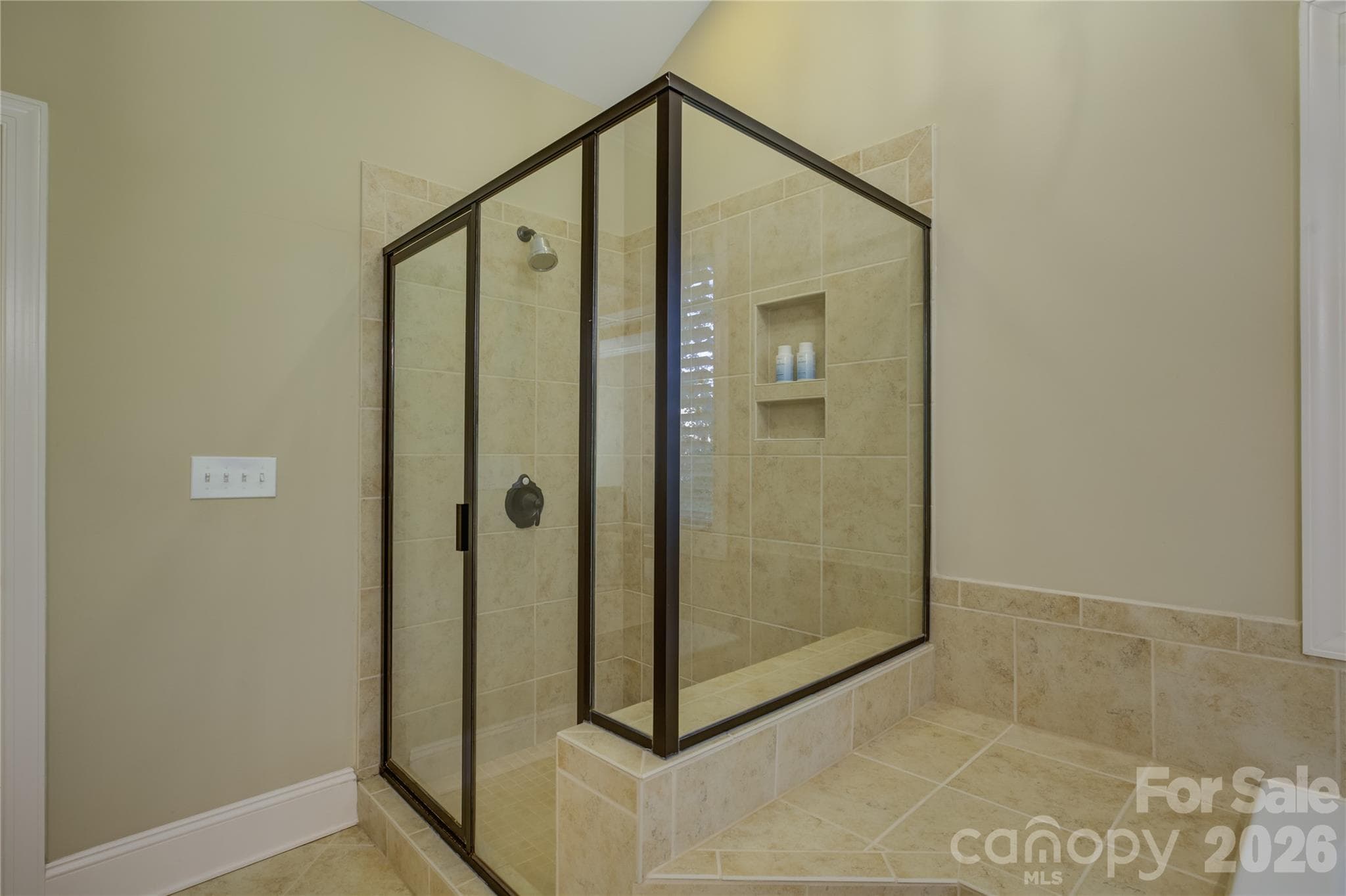Single Family Residence at 17733 Colleton River Lane, Charlotte, photo 27 of 48