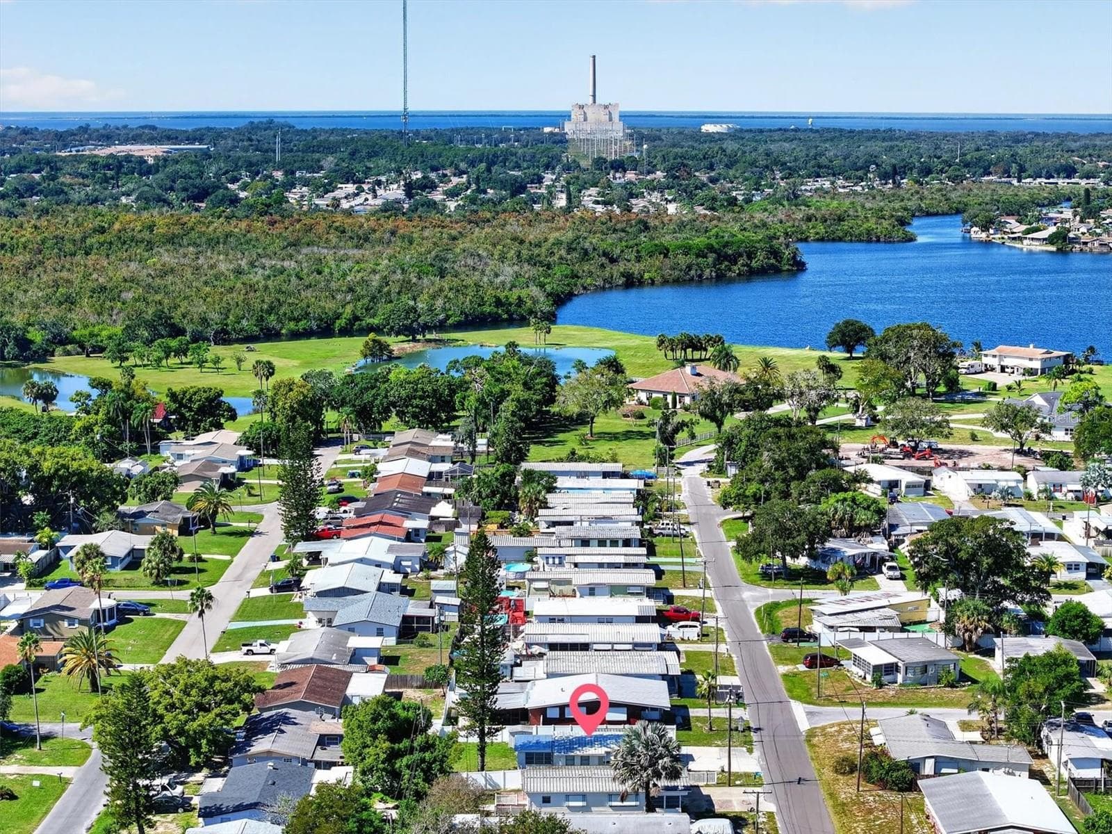 Aerial view of the mobile home and close location to the beaches and Gulf. - 4120 BUENA VISTA LN, HOLIDAY