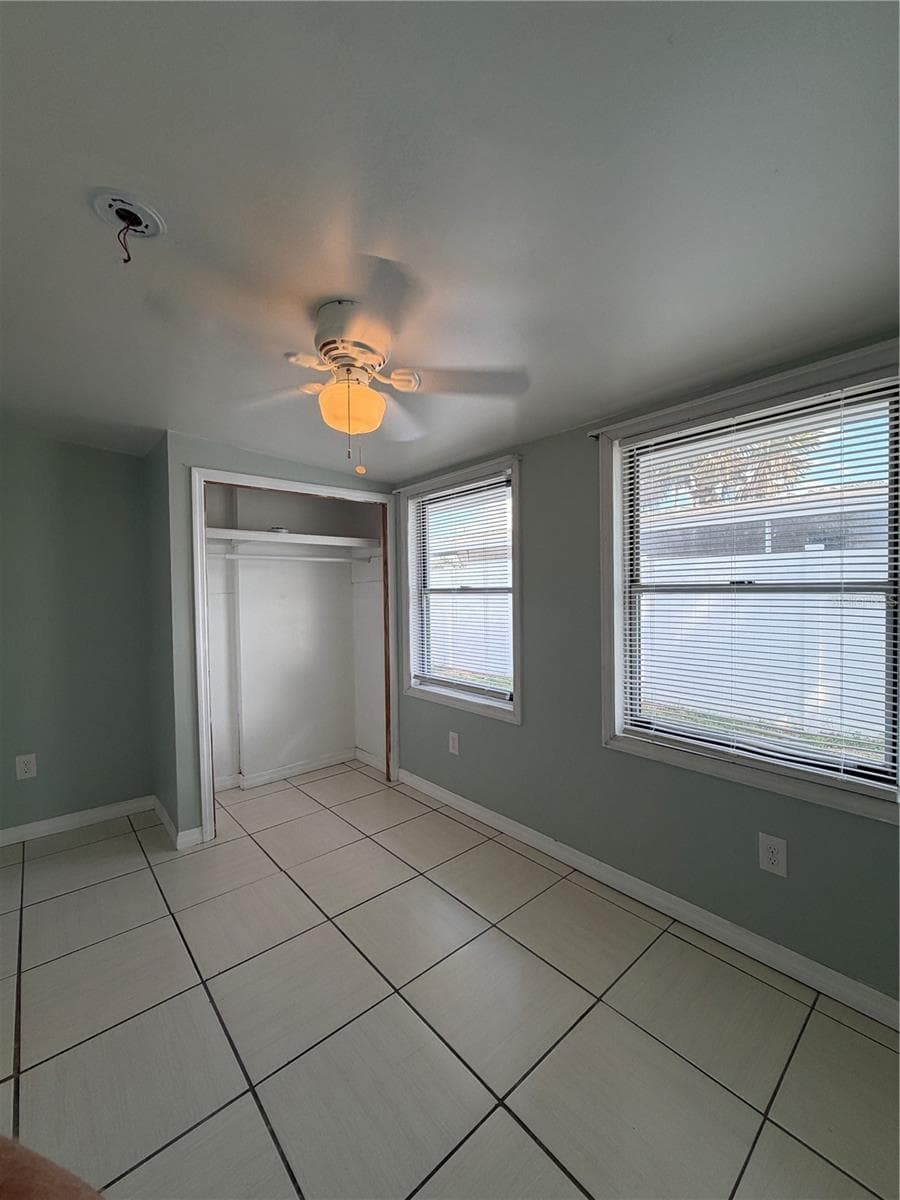Bedroom two with closet. - 4120 BUENA VISTA LN, HOLIDAY