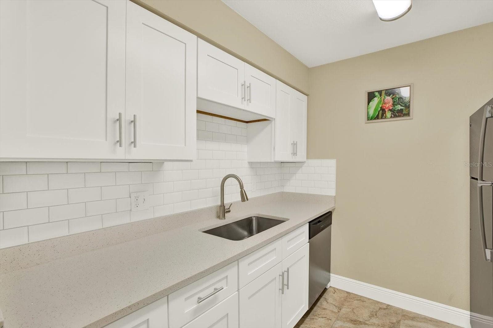 Kitchen - 9125 TUDOR DR #D109, TAMPA