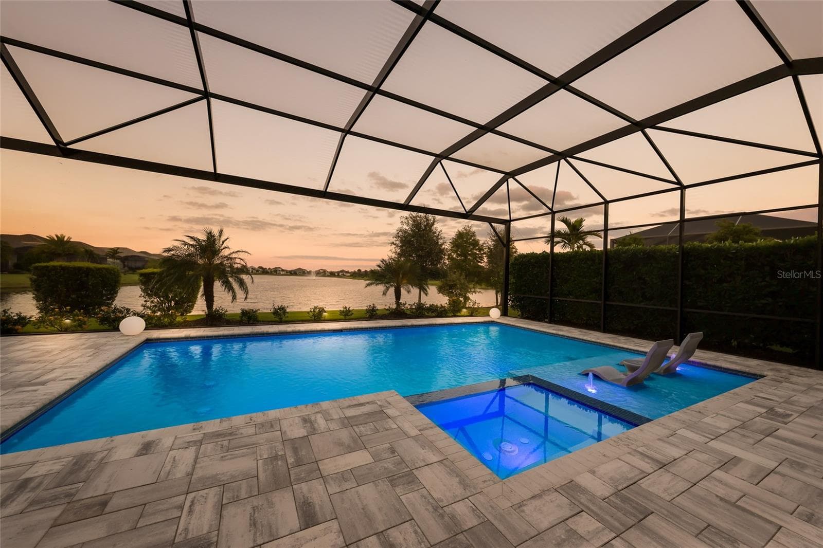 Single Family Residence at 8281 PAVIA WAY, LAKEWOOD RANCH, photo 77 of 98