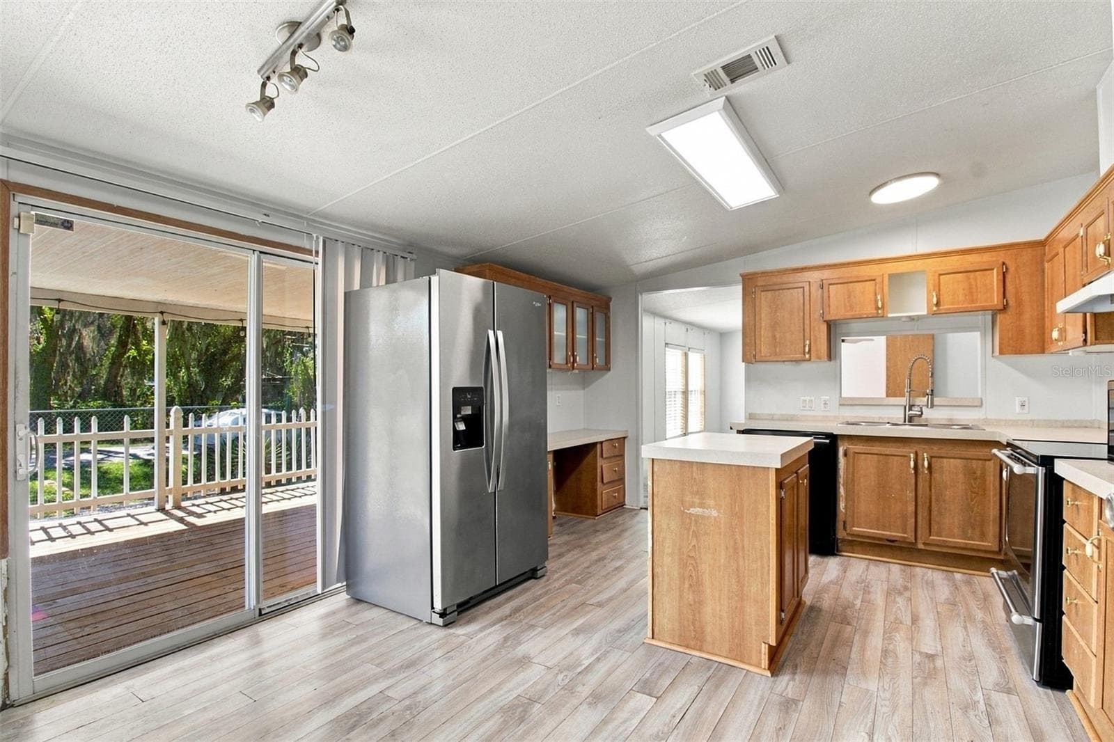Kitchen - 11614 ORANGE GROVE TER, RIVERVIEW