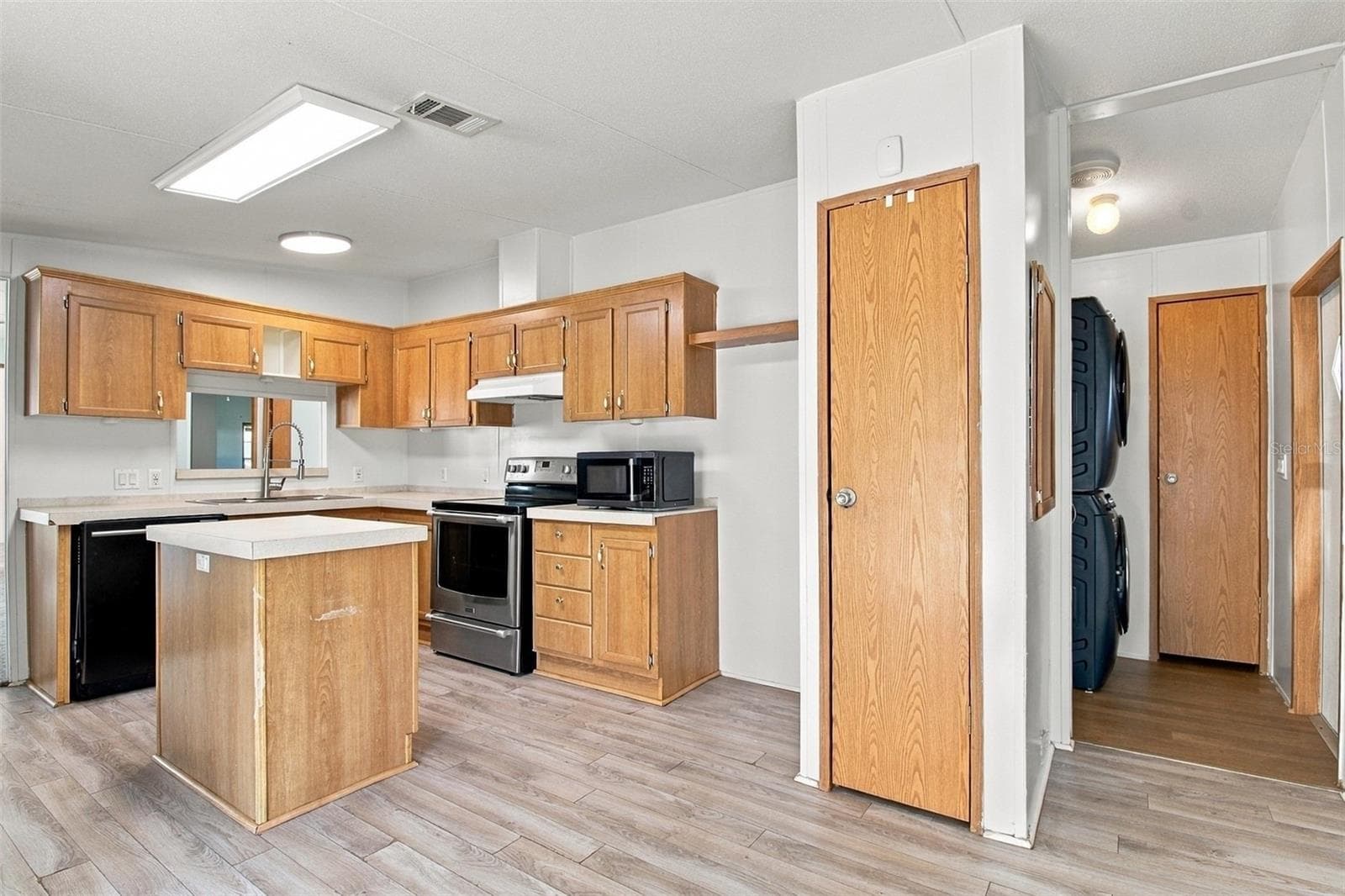 Kitchen - 11614 ORANGE GROVE TER, RIVERVIEW