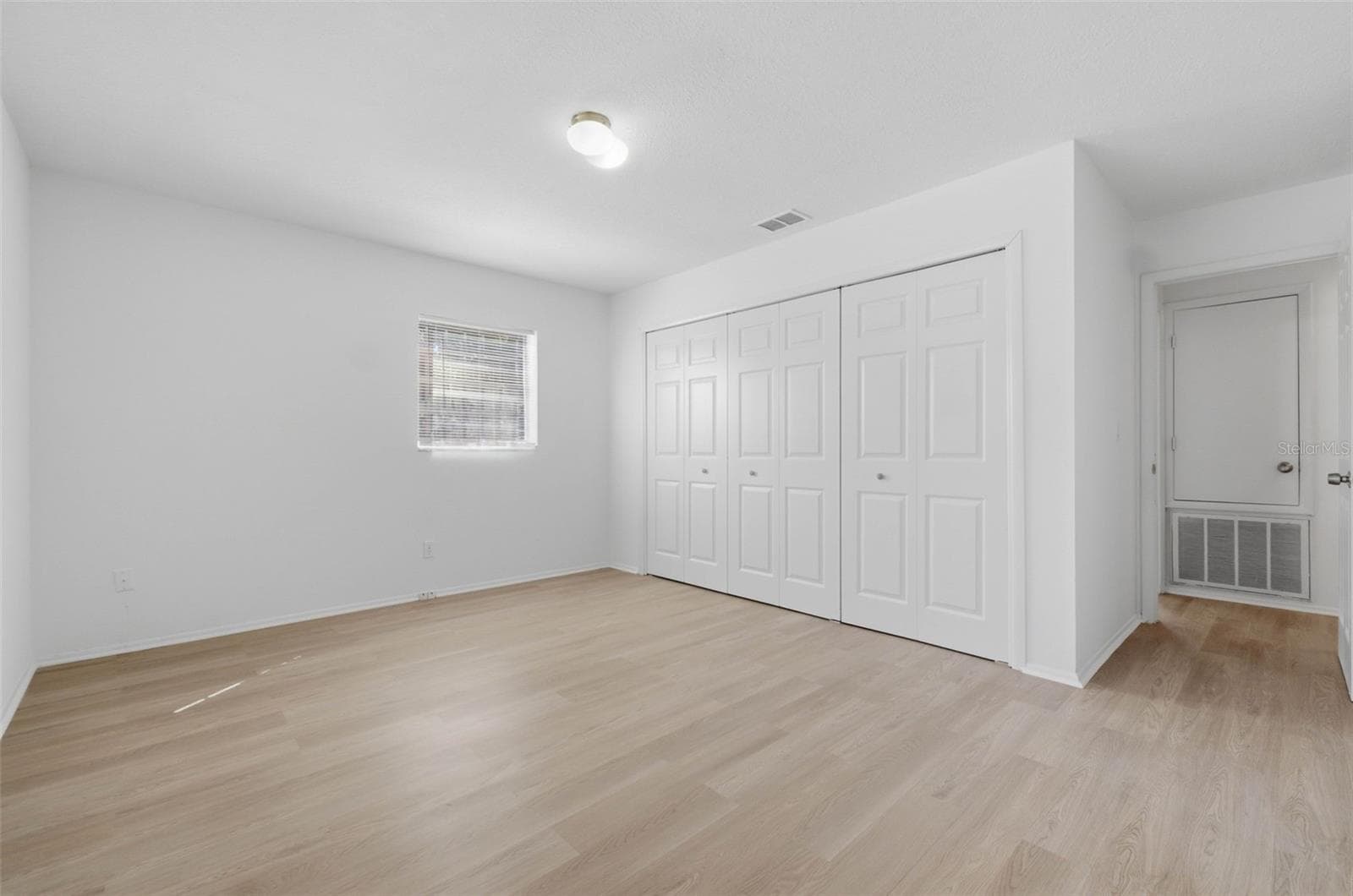 Single Family Residence at 3010 EMERSON AVE S, ST PETERSBURG, photo 31 of 58