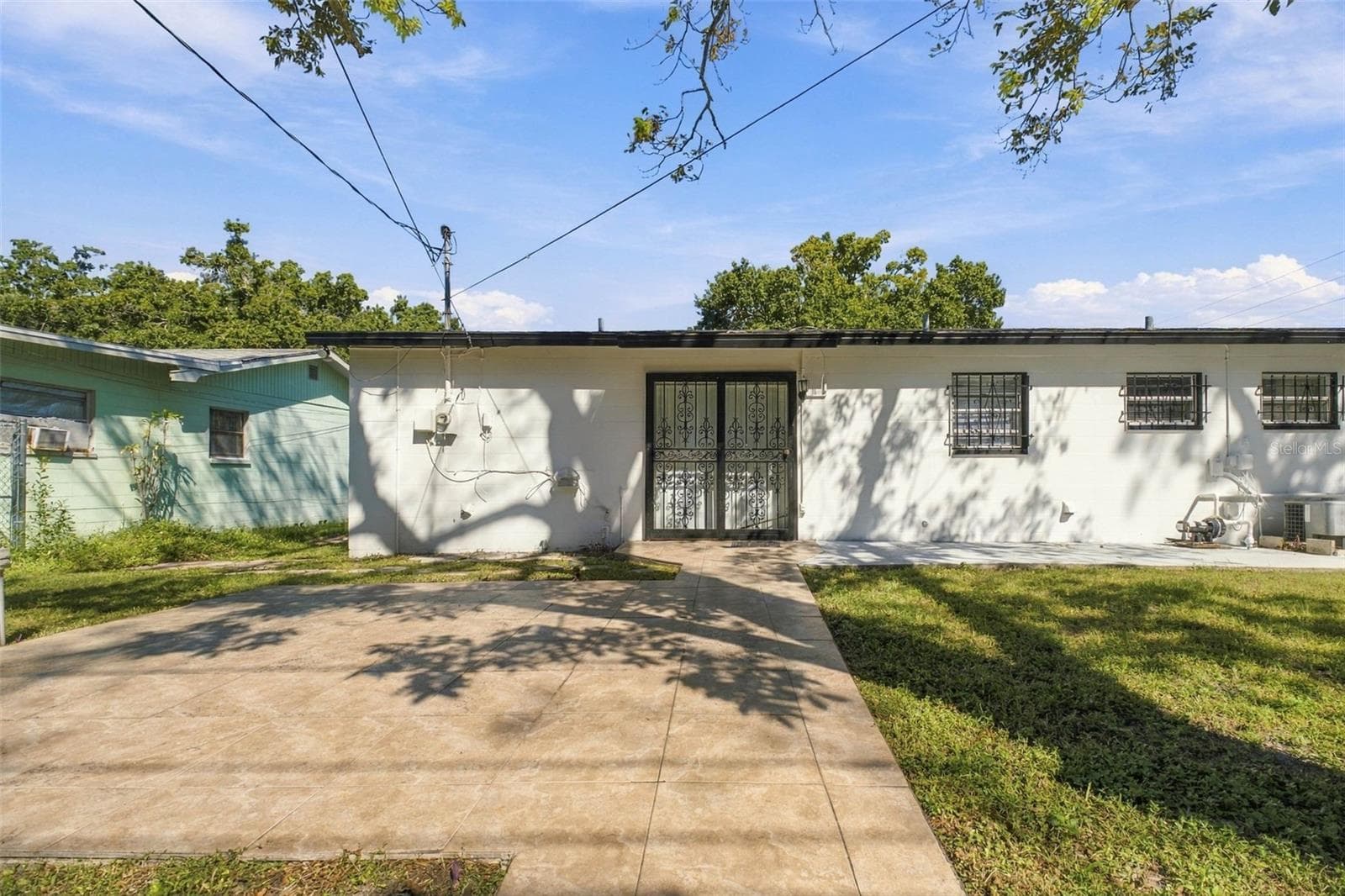 Single Family Residence at 3010 EMERSON AVE S, ST PETERSBURG, photo 43 of 58