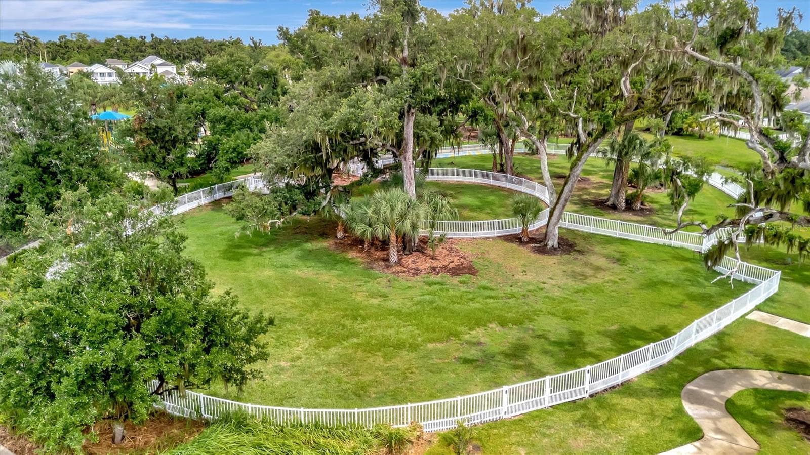 Dog parks - 11115 SAND PINE LN, PARRISH