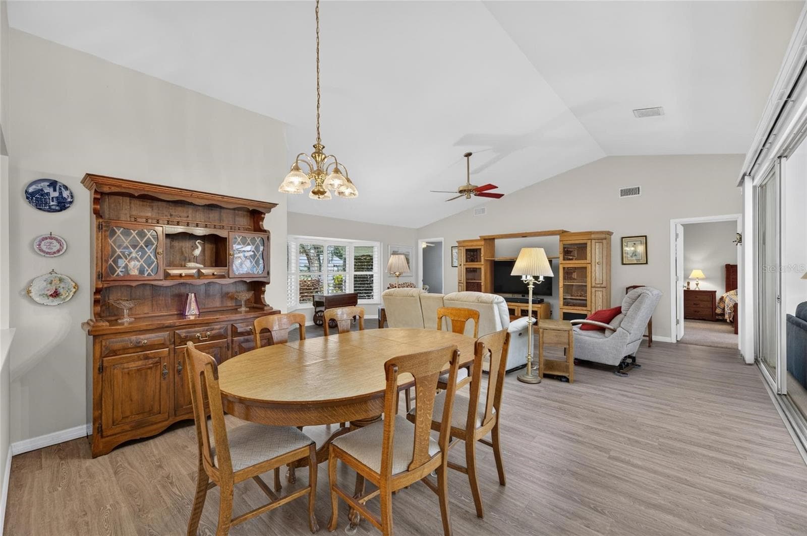 Single Family Residence at 5713 GARDEN LAKES MAJESTIC, BRADENTON, photo 13 of 100
