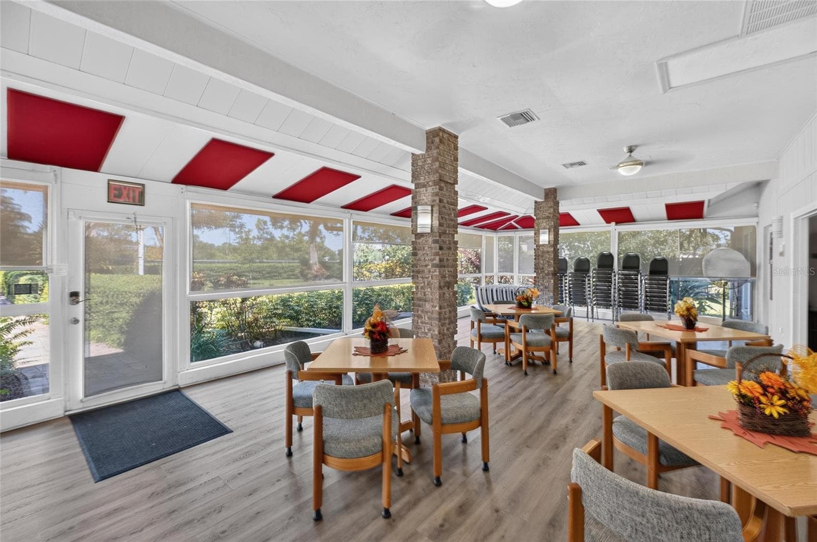 Single Family Residence at 5713 GARDEN LAKES MAJESTIC, BRADENTON, photo 61 of 100