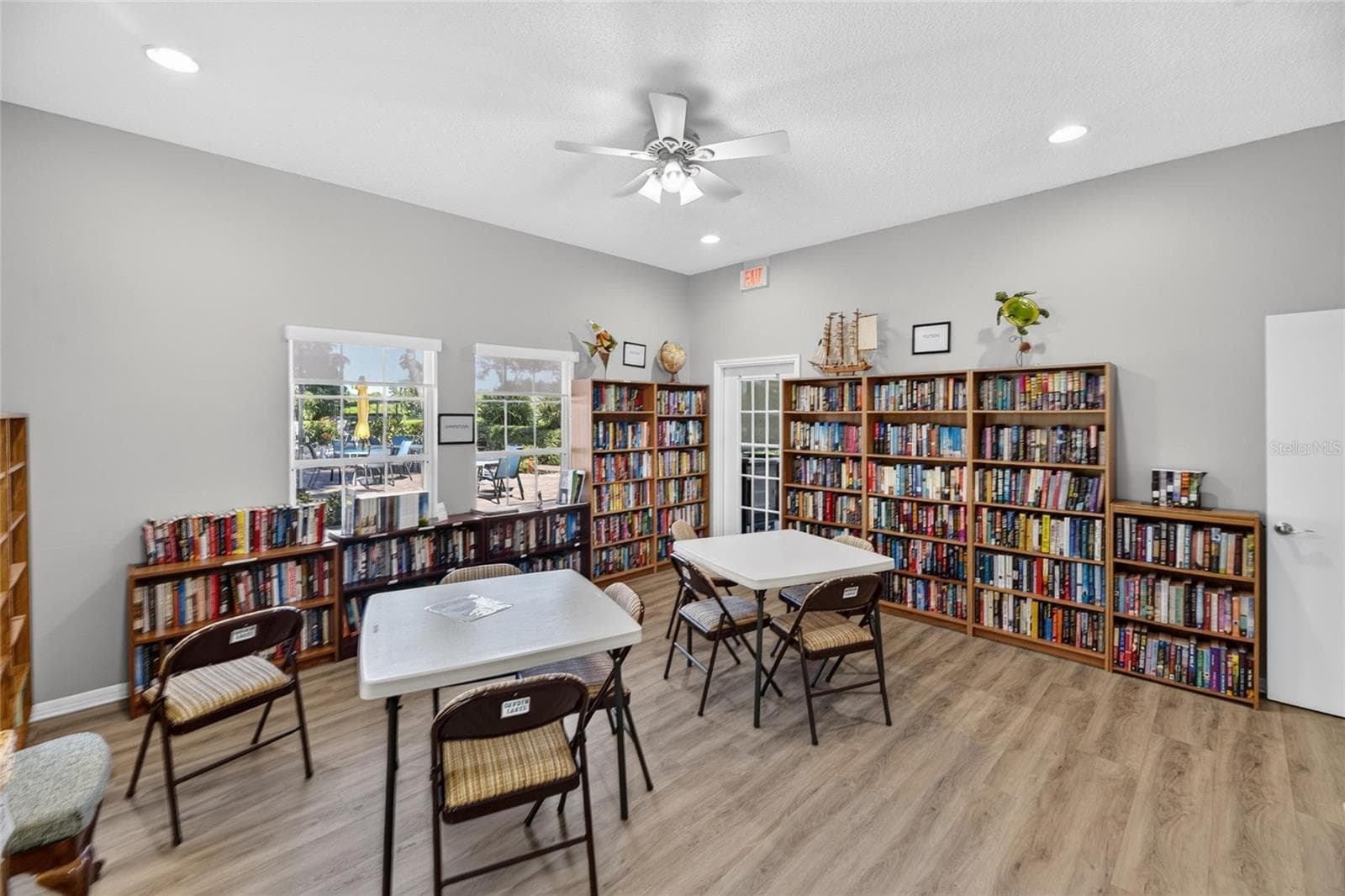 Single Family Residence at 5713 GARDEN LAKES MAJESTIC, BRADENTON, photo 65 of 100