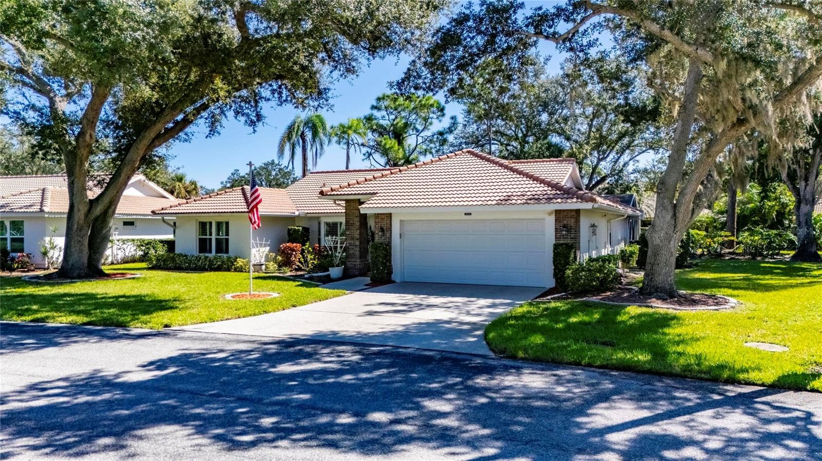 Single Family Residence at 5713 GARDEN LAKES MAJESTIC, BRADENTON, photo 98 of 100