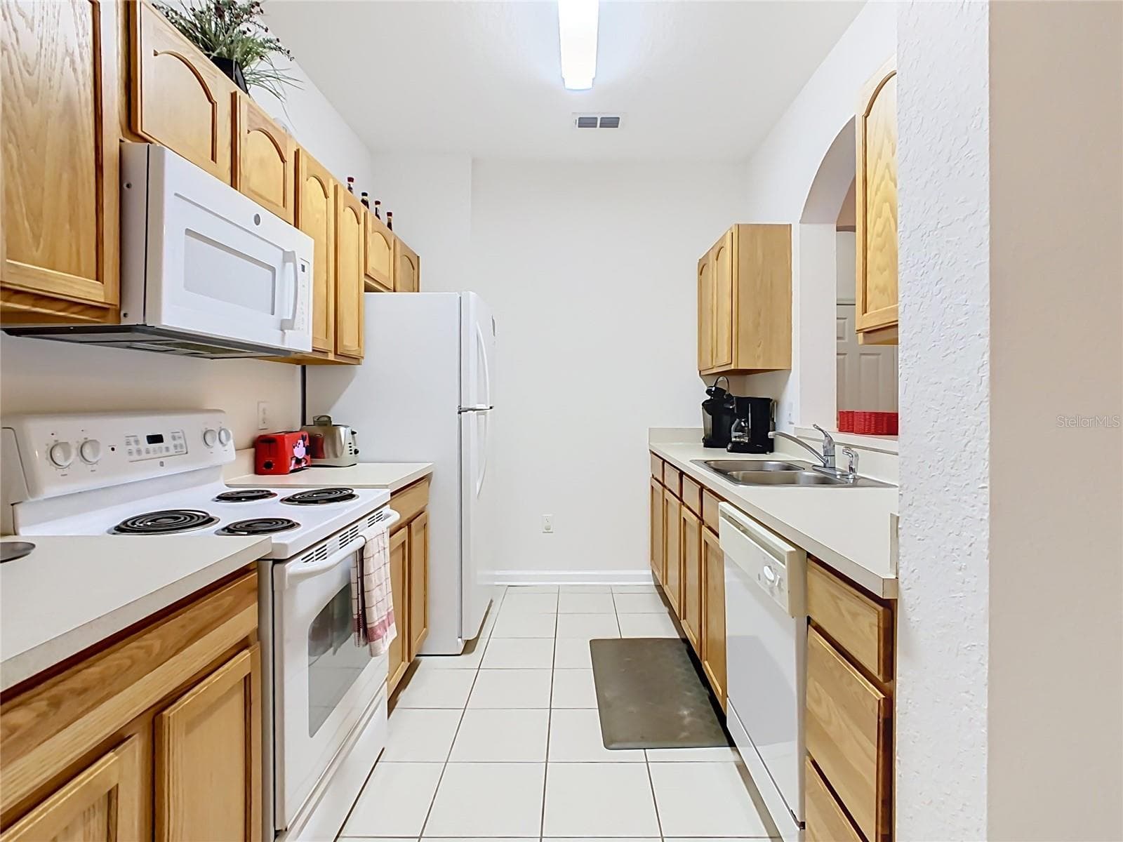 Condominium at 2788 ALMATON LOOP #102, KISSIMMEE, photo 19 of 48