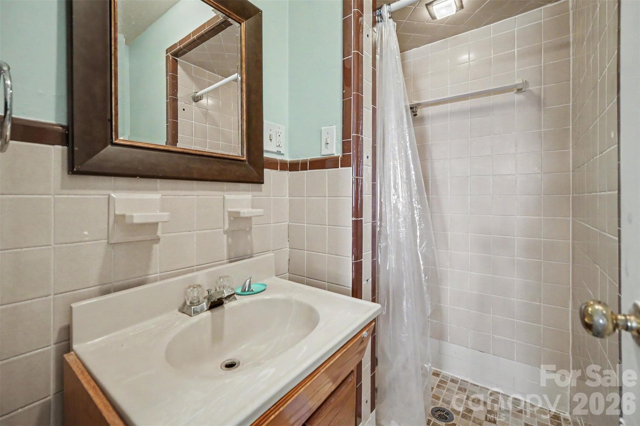 Primary Bathroom - 1620 Forest Lake Drive, Rock Hill