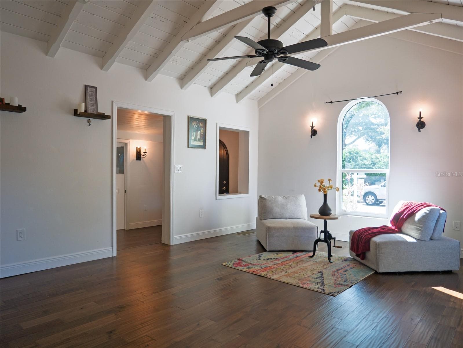 Living - 767 17TH AVE N, ST PETERSBURG