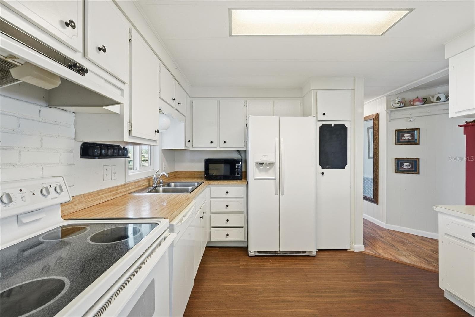 Manufactured Home at 110 MARTINIQUE RD, NORTH PORT, photo 27 of 73